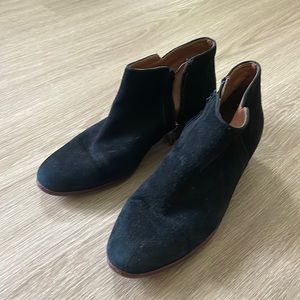 Sam Edelman (8/39) black ankle booties